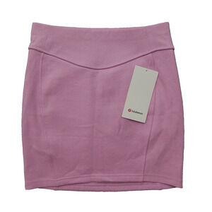 New Lululemon Size XL Scuba High Rise Above The Knee Mini Skirt VITP Vita Pink